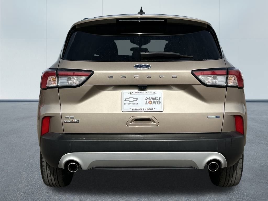Used 2020 Ford Escape SE image 4