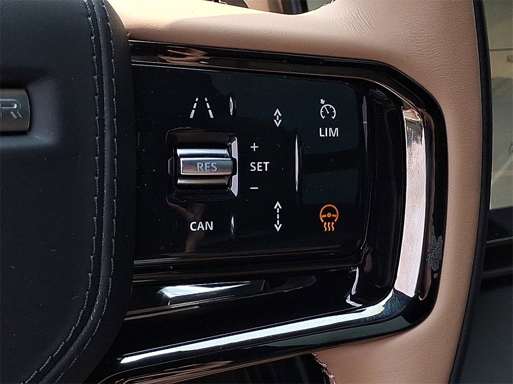 New 2025 Land Rover Range Rover Velar Dynamic HSE image 15