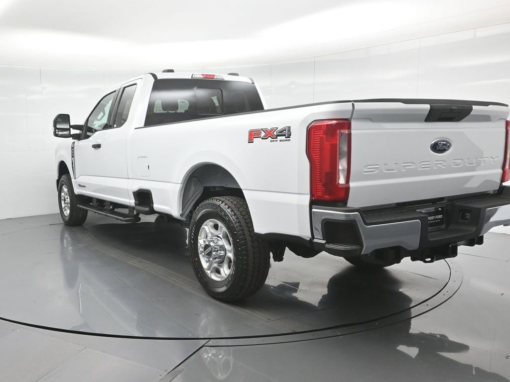 New 2026 Ford F350 XLT w/ FX4 Off-Road Package image 25