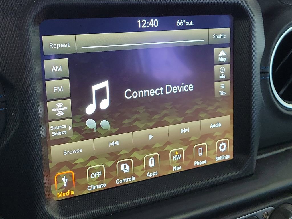 Used 2021 Jeep Wrangler Unlimited Rubicon 4xe w/ Steel Bumper Group image 17