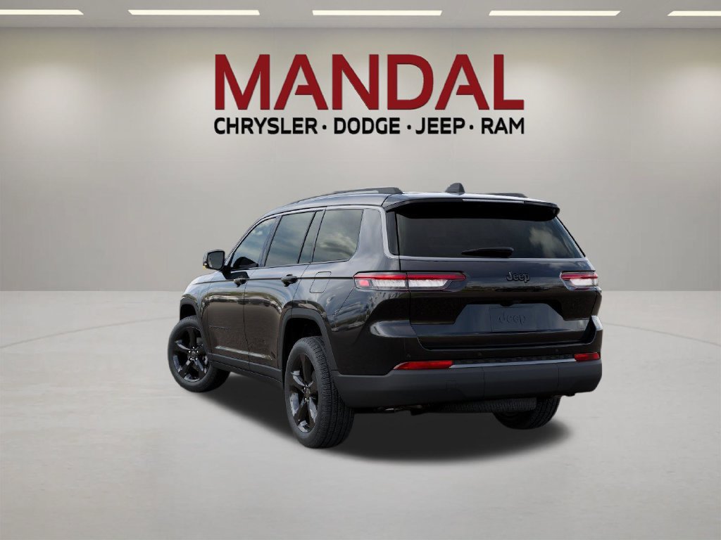 New 2027 Jeep Grand Cherokee L Limited w/ Limited Altitude Package RWD image 3