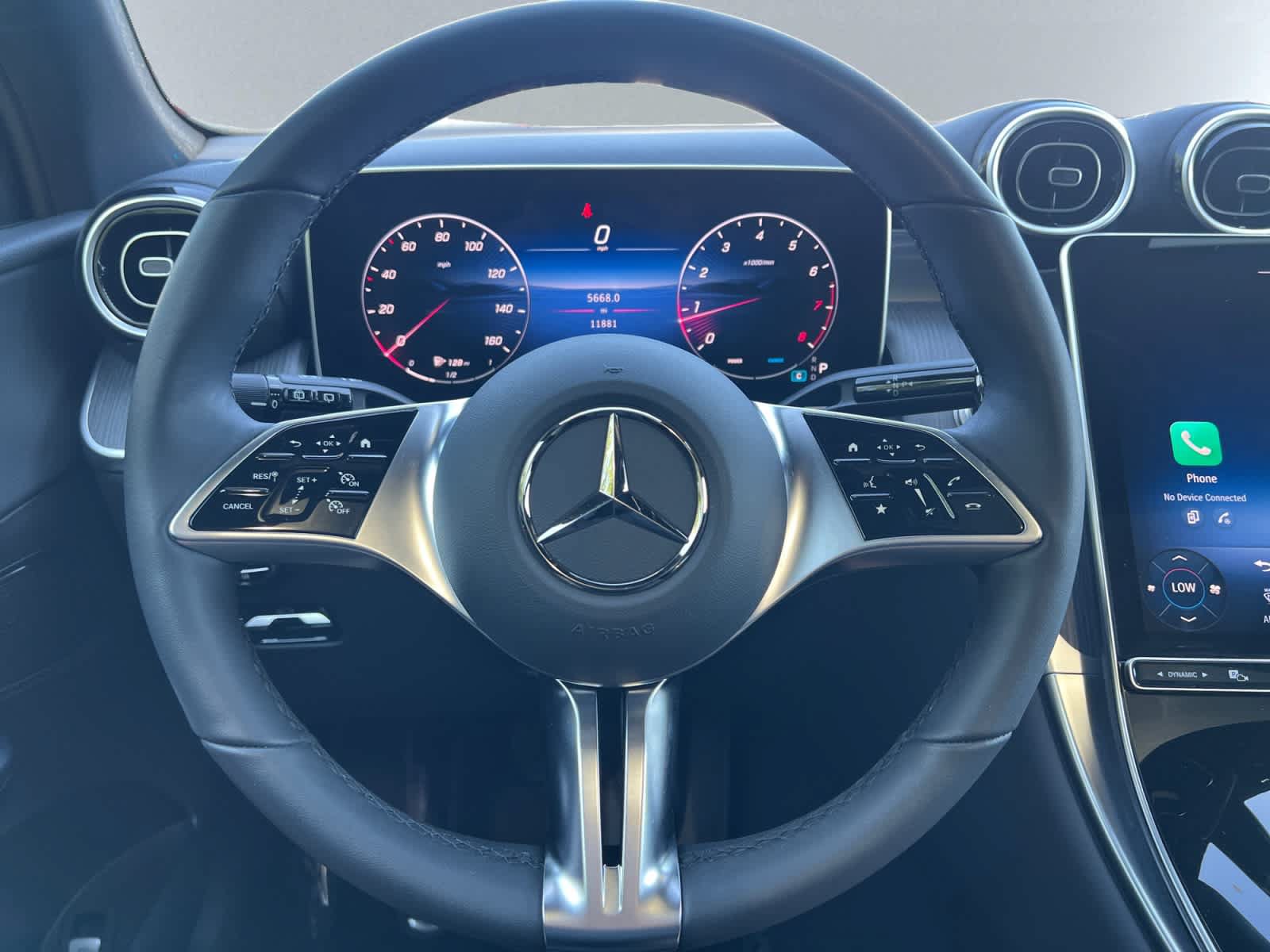 Used 2026 Mercedes-Benz GLC 300 4MATIC image 17