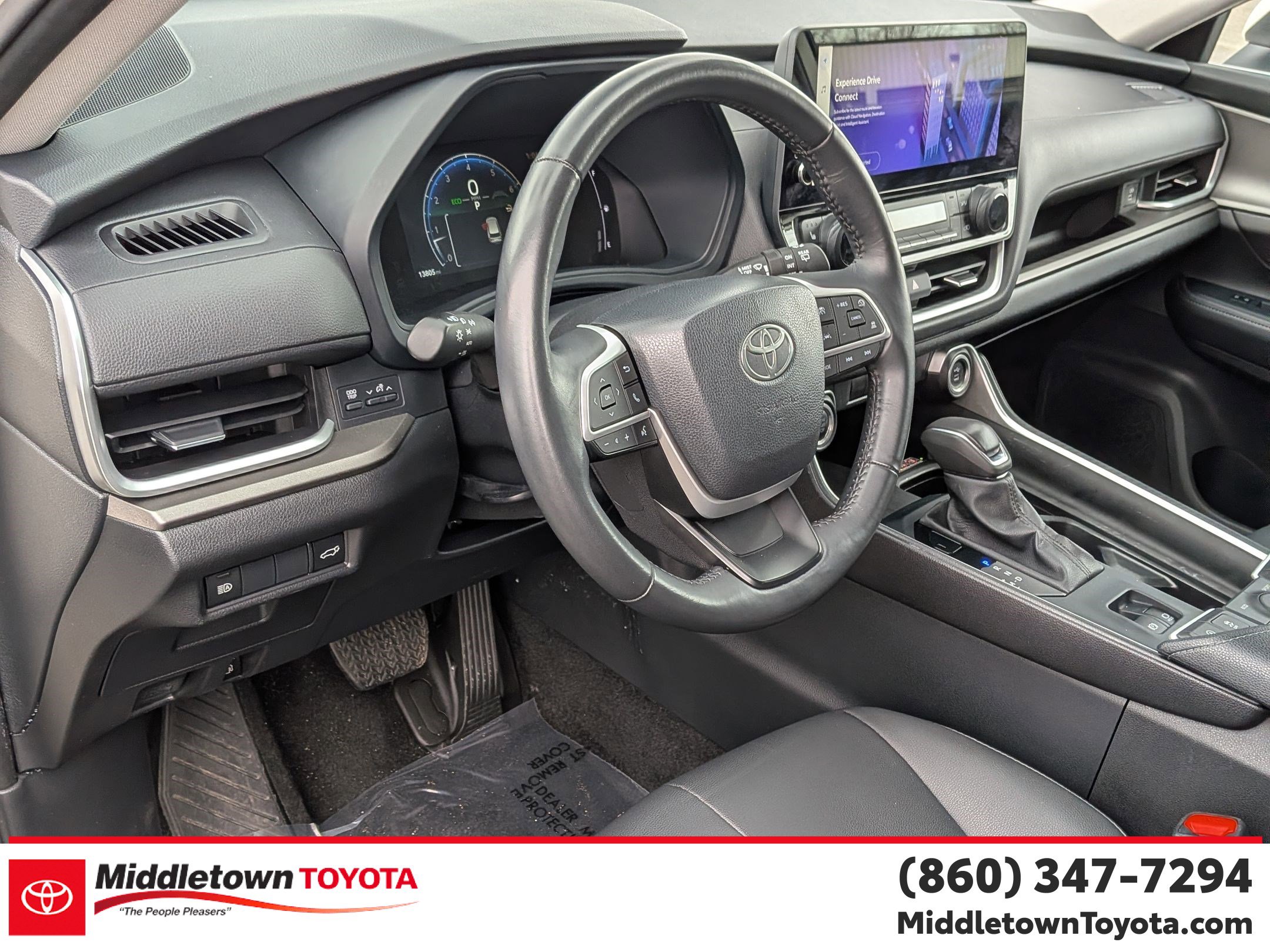 Certified 2024 Toyota Grand Highlander XLE image 16