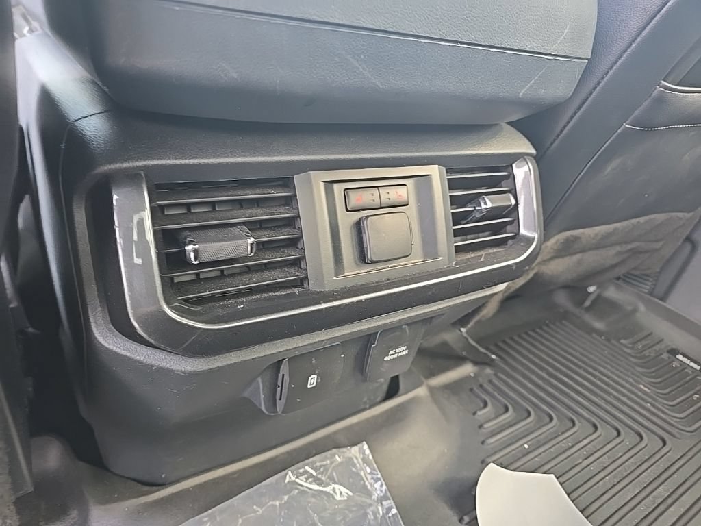 Used 2023 Ford F150 Lariat w/ Equipment Group 502A High AWD/4WD image 18