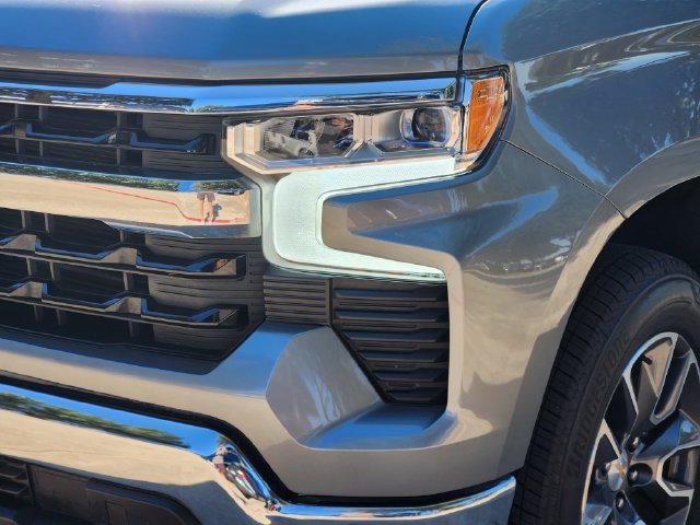 Used 2025 Chevrolet Silverado 1500 LT w/ Texas Edition Plus RWD image 16