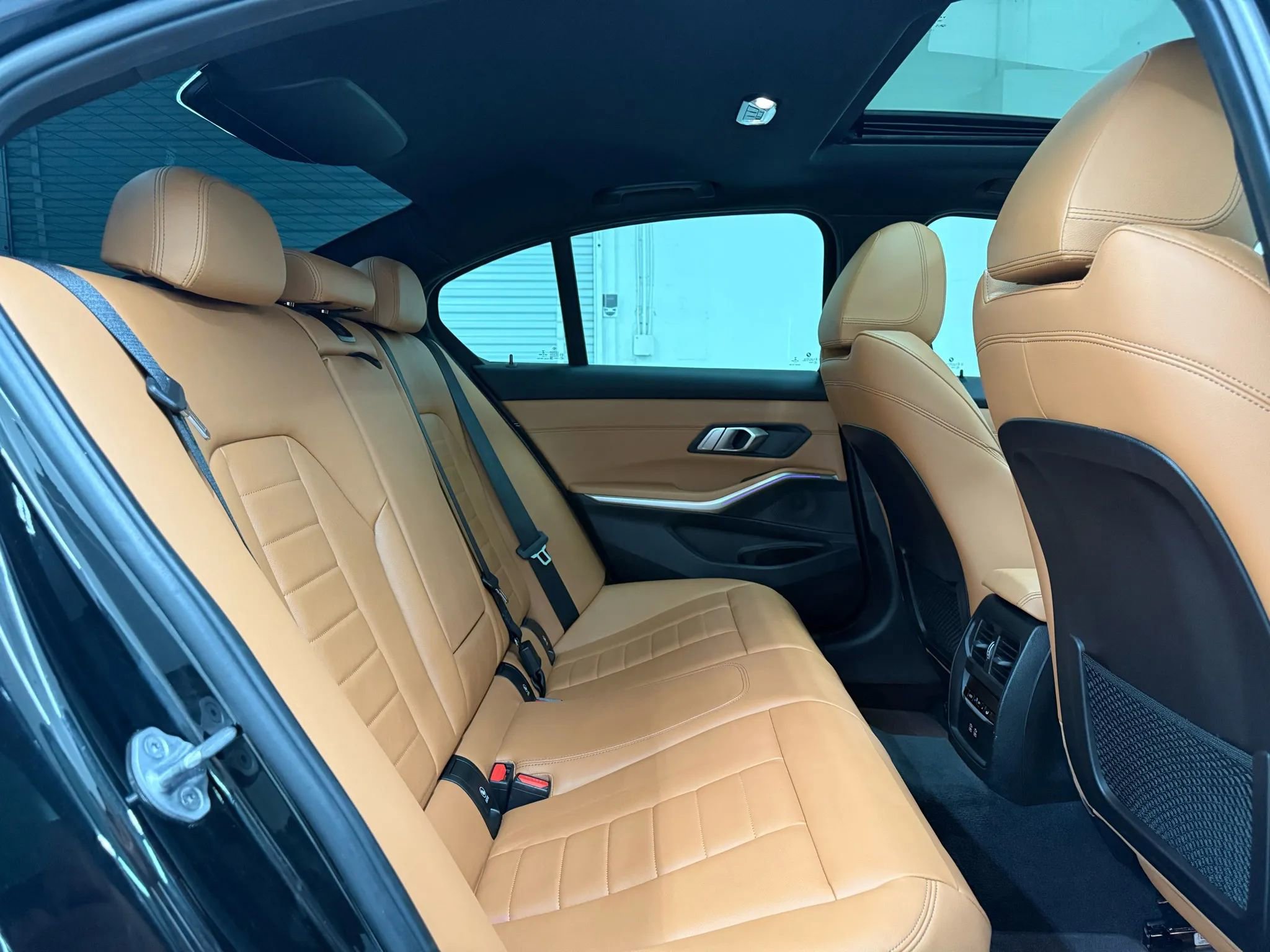 Used 2021 BMW 330i Sedan w/ Convenience Package image 17