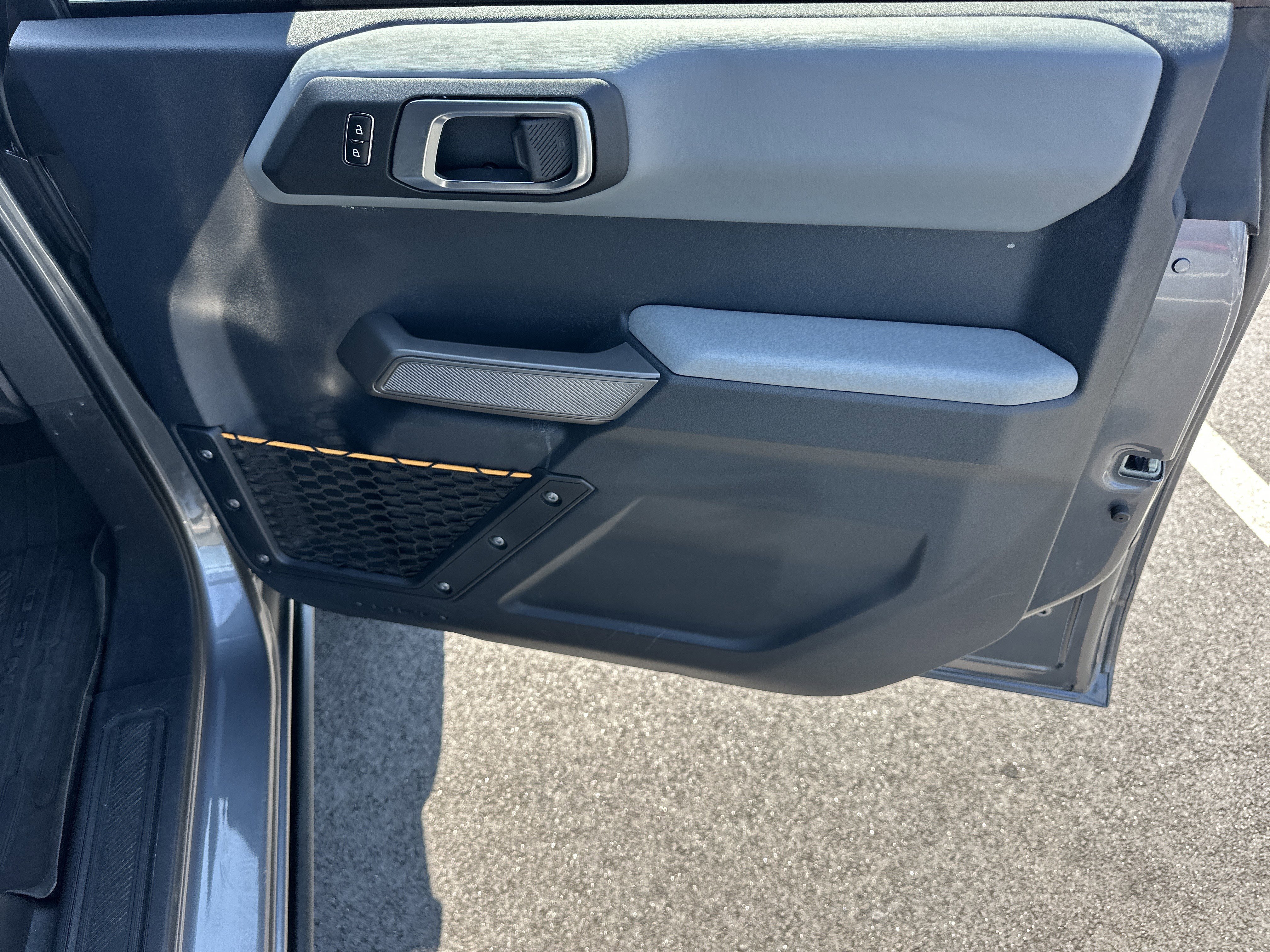 Used 2023 Ford Bronco Badlands w/ Sasquatch Package image 15