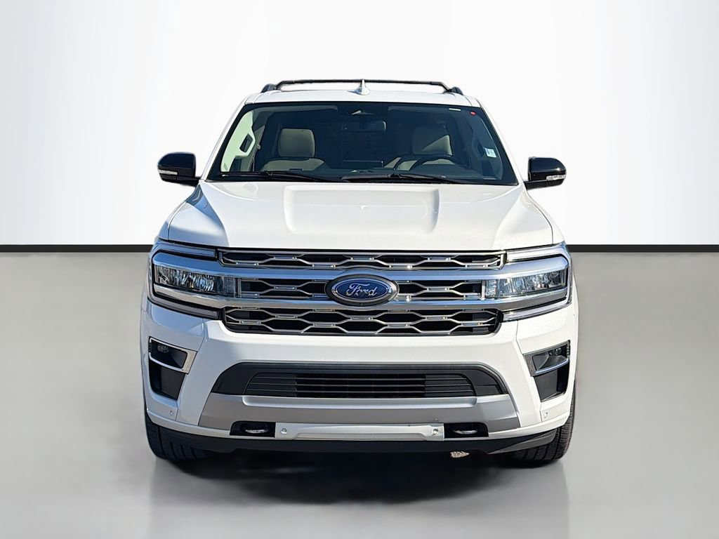 Used 2024 Ford Expedition Max Platinum image 2