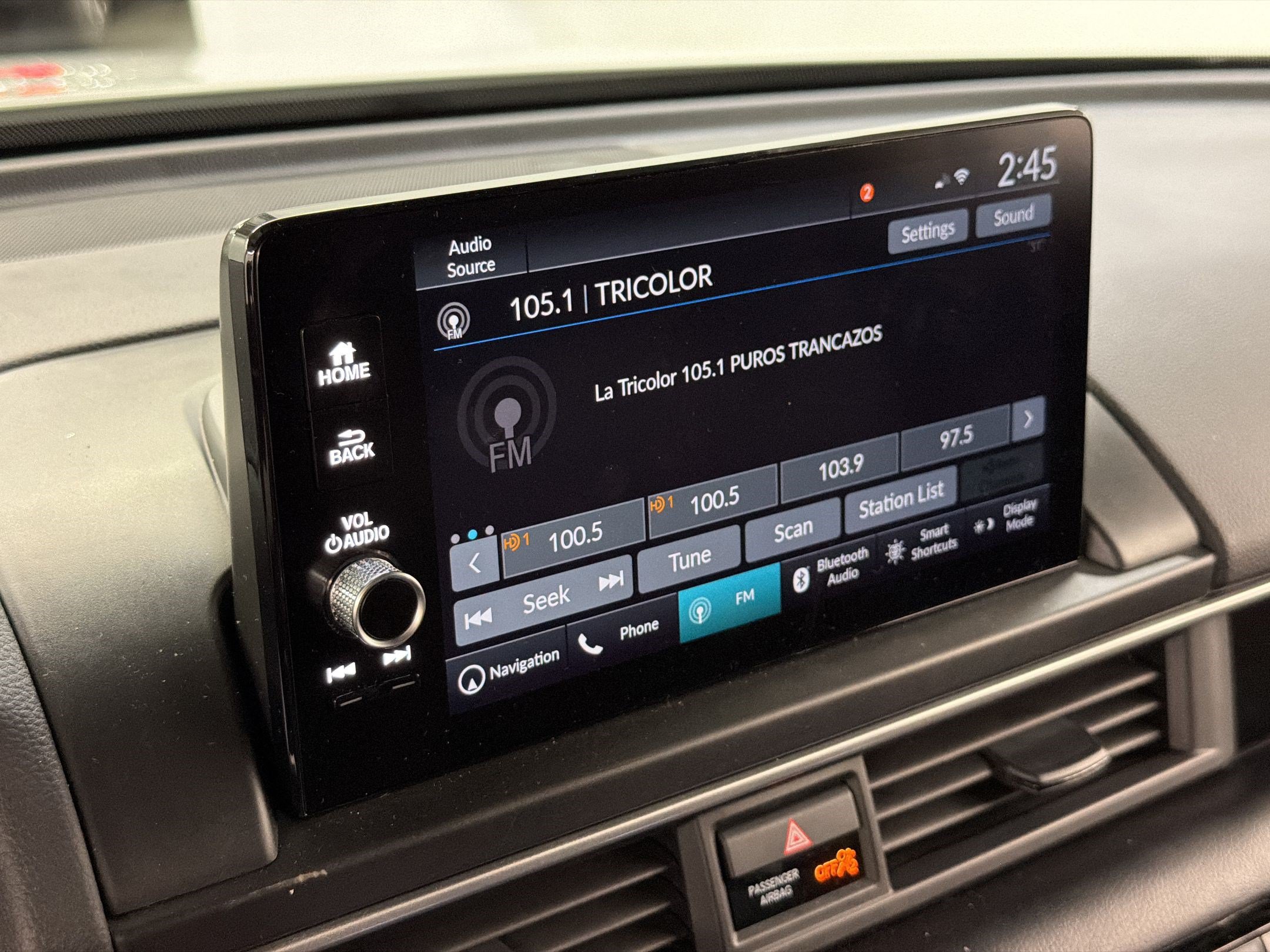 Certified 2025 Honda Pilot Touring image 24