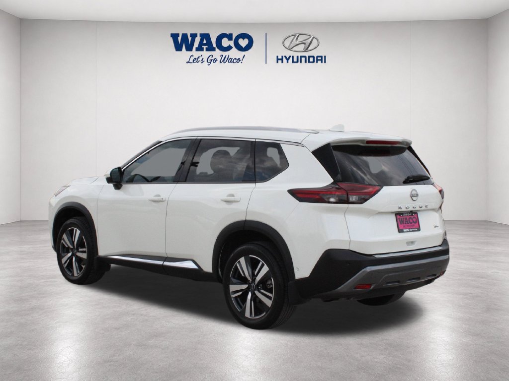 Used 2023 Nissan Rogue SL w/ SL Premium Package FWD image 9