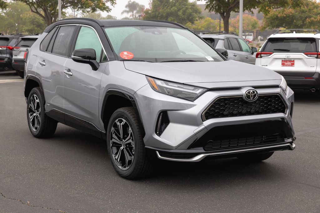 New 2025 Toyota RAV4 XSE image 3