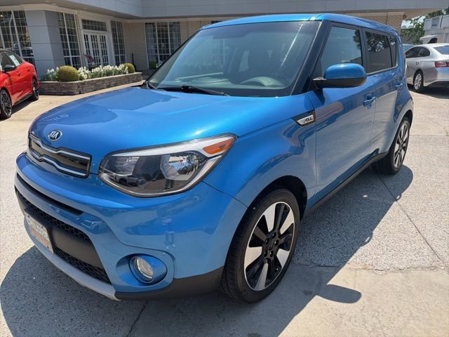 Used 2019 Kia Soul + FWD image 2
