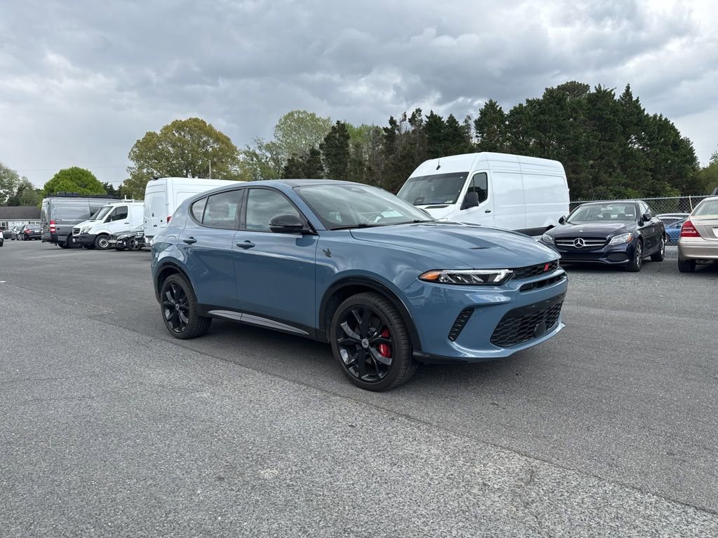 Used 2024 Dodge Hornet R/T Plus image 3