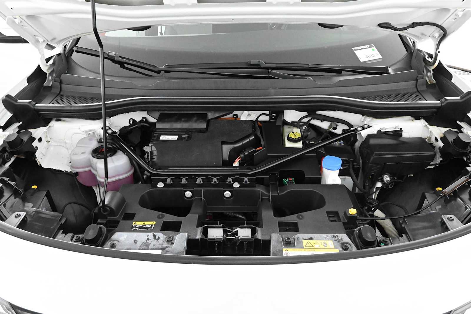 Certified 2021 Volkswagen ID.4 Pro S w/ Gradient Package RWD image 30