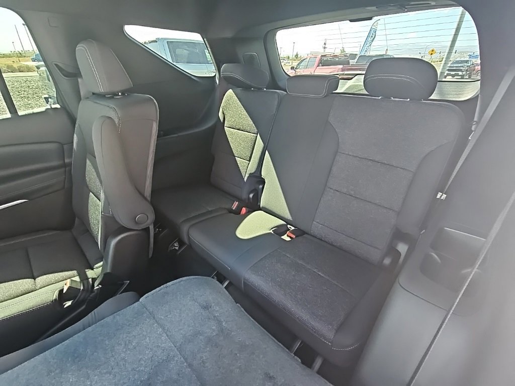 New 2026 Chevrolet Traverse LT w/ Enhanced Driving Package image 12