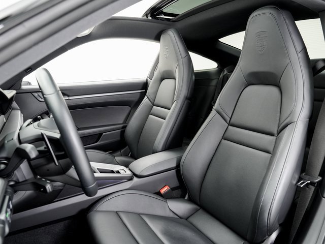 Certified 2025 Porsche 911 Carrera image 5