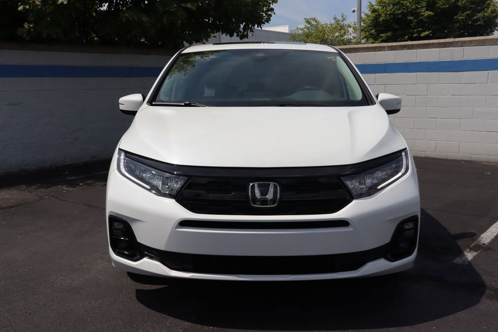 Certified 2026 Honda Odyssey Elite image 8