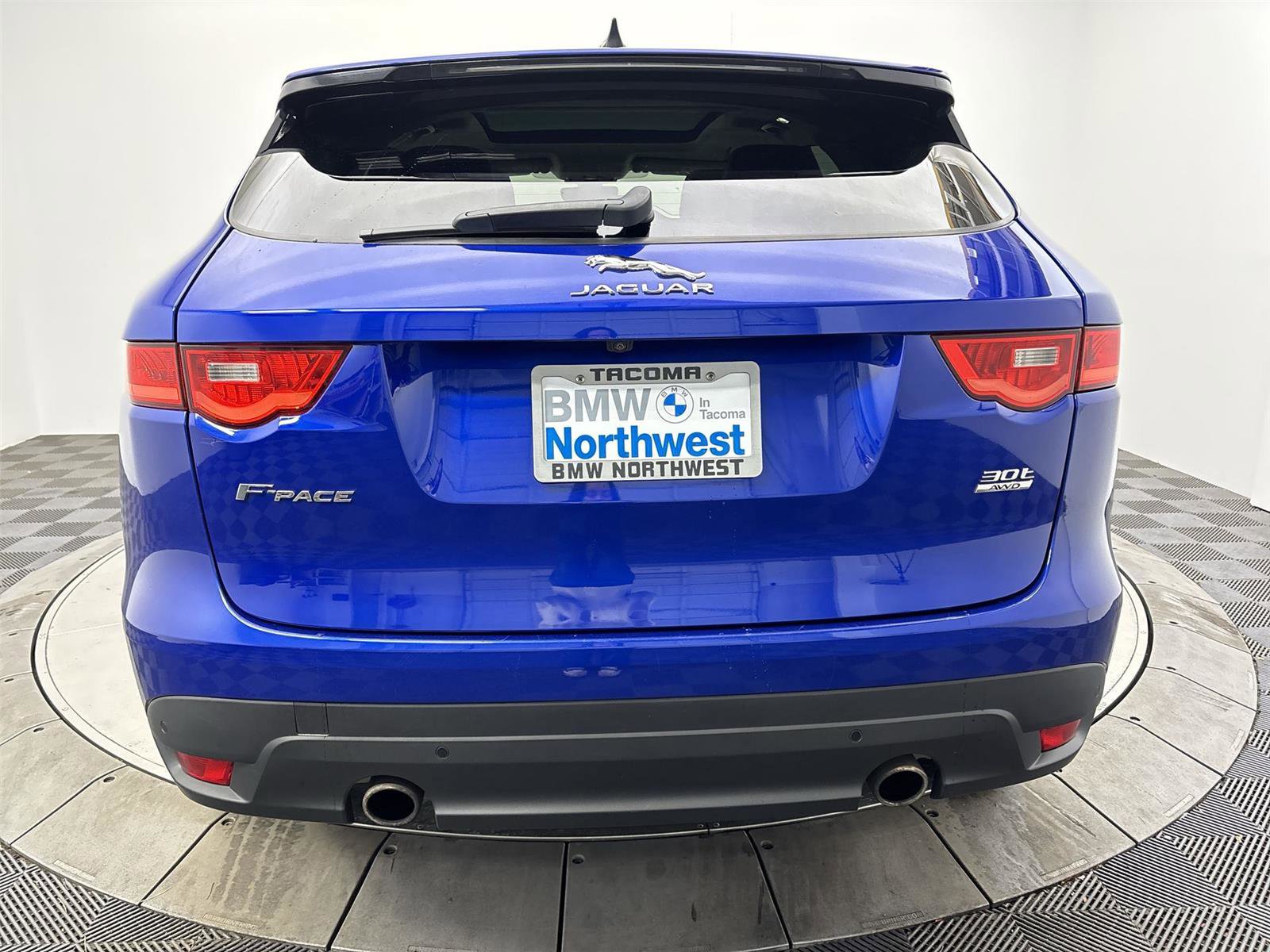 Used 2020 Jaguar F-PACE Prestige image 15