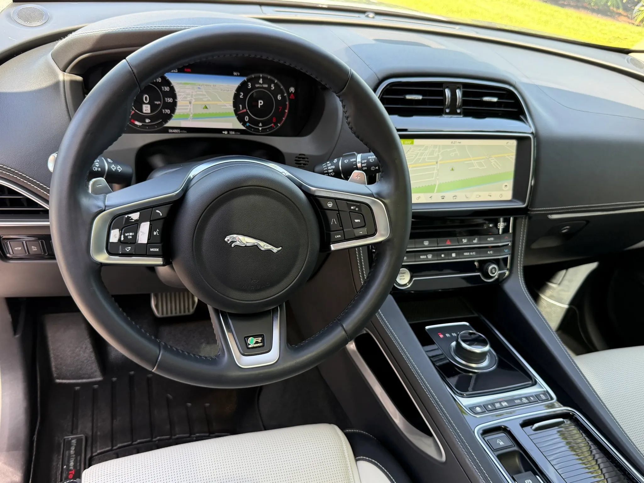 Used 2020 Jaguar F-PACE R-Sport AWD/4WD image 10