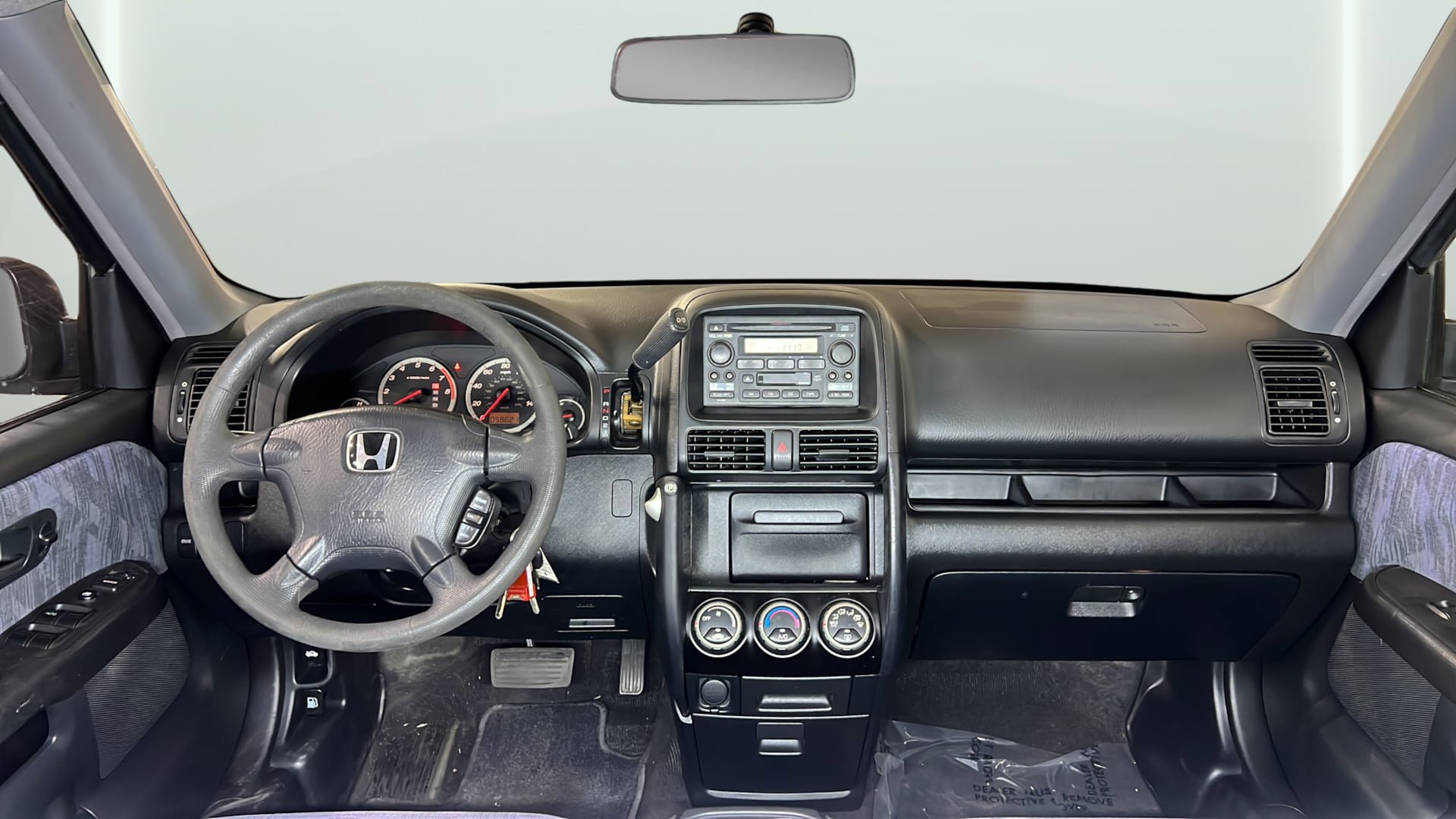 Used 2003 Honda CR-V LX image 14