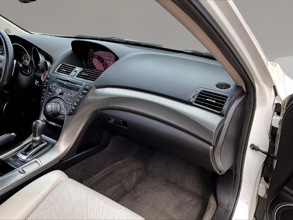 Used 2013 Acura TL w/ Technology Package AWD/4WD image 26
