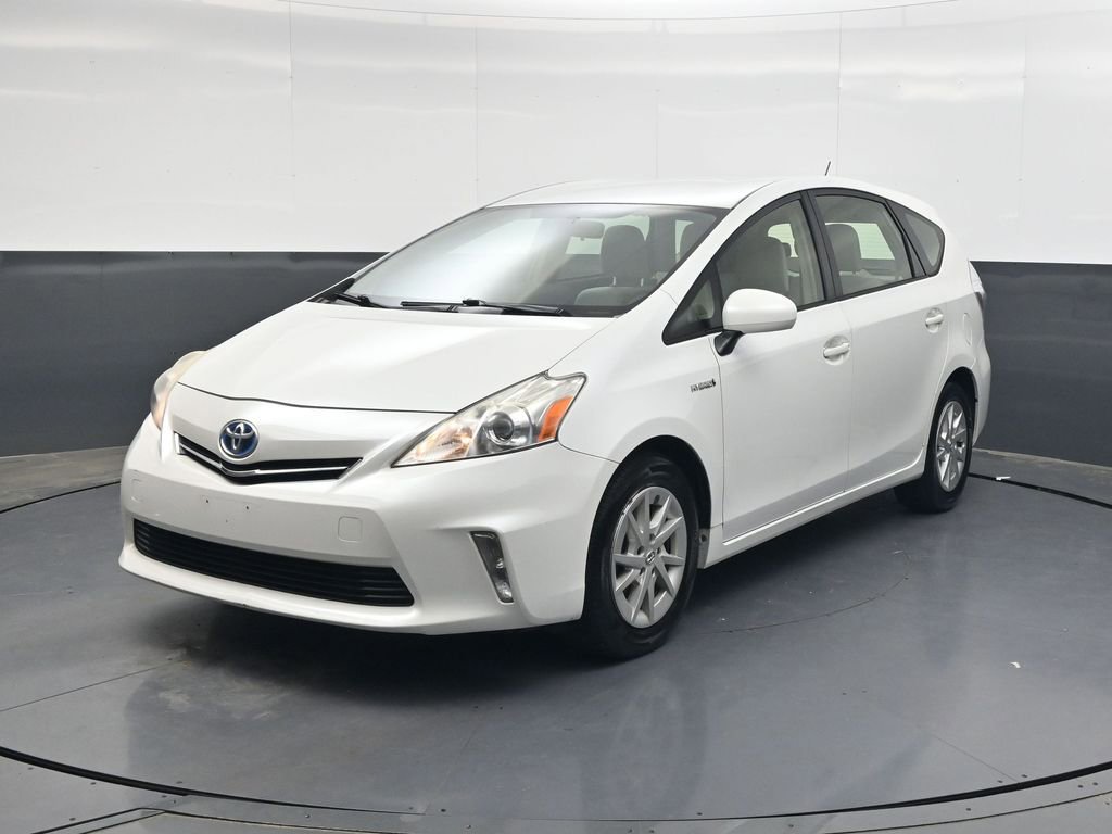 Used 2014 Toyota Prius V Three FWD image 8