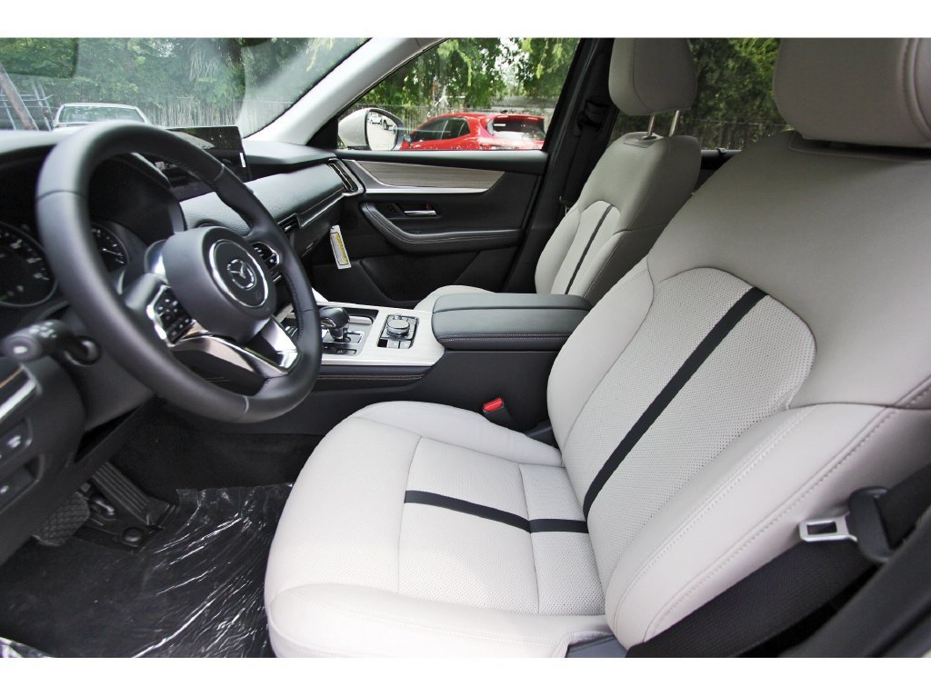 New 2026 MAZDA CX-90 3.3 Turbo w/ Preferred Package AWD/4WD image 11