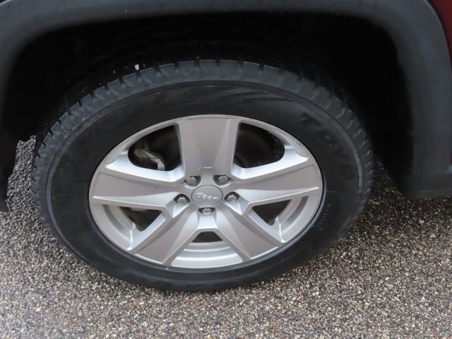 Used 2022 Jeep Compass Latitude w/ Convenience Group image 17