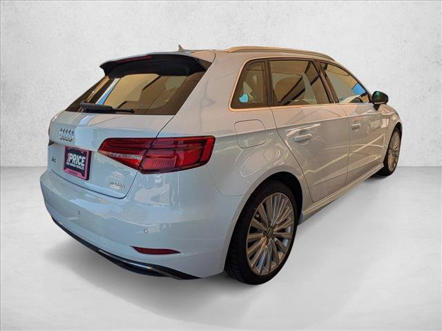 Used 2017 Audi A3 e-tron Premium Plus w/ Premium Plus Package FWD video 4