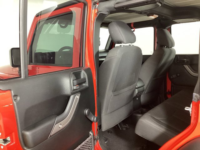 Used 2018 Jeep Wrangler Unlimited Sport AWD/4WD image 26