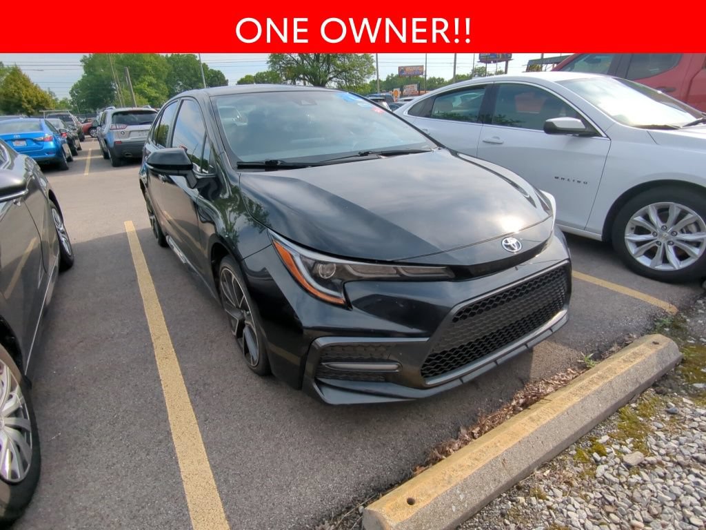 Used 2022 Toyota Corolla SE FWD image 3
