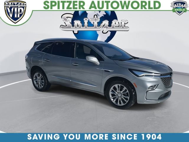 Used 2023 Buick Enclave Avenir w/ Avenir Technology Package image 2