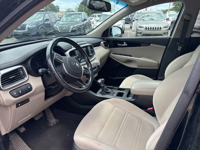 Used 2020 Kia Sorento S FWD image 24