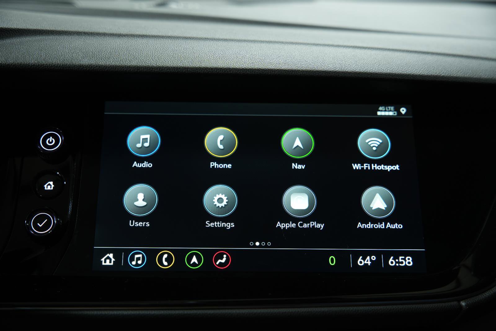 Used 2023 Buick Envision Avenir image 42