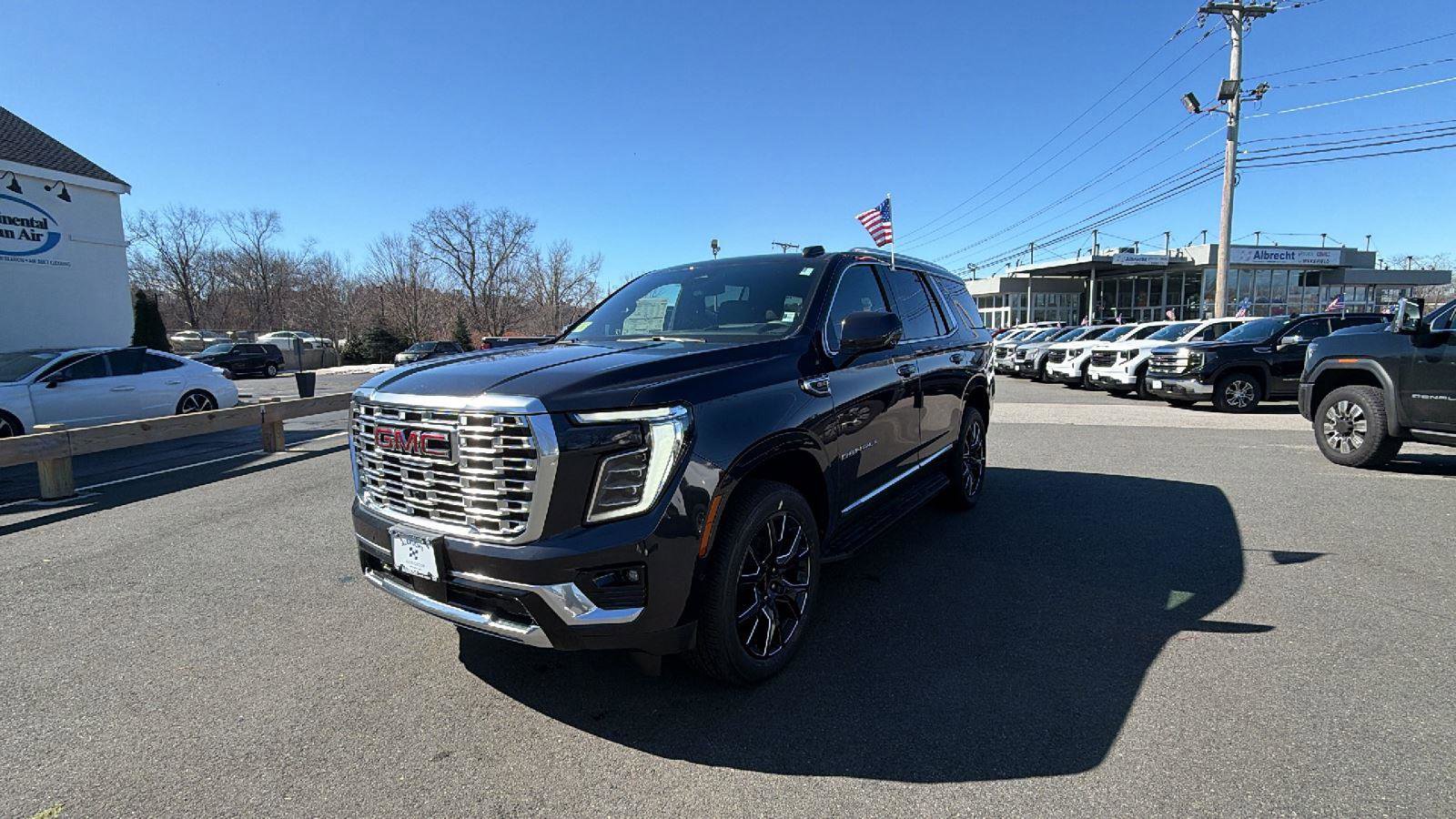 New 2026 GMC Yukon Denali image 3