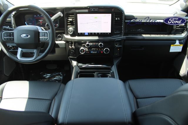 New 2026 Ford F250 Lariat w/ Black Appearance Package AWD/4WD image 12