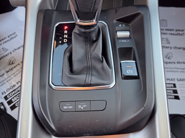 Used 2023 Dodge Hornet GT w/ Tech Pack w/o Parking AWD/4WD image 19