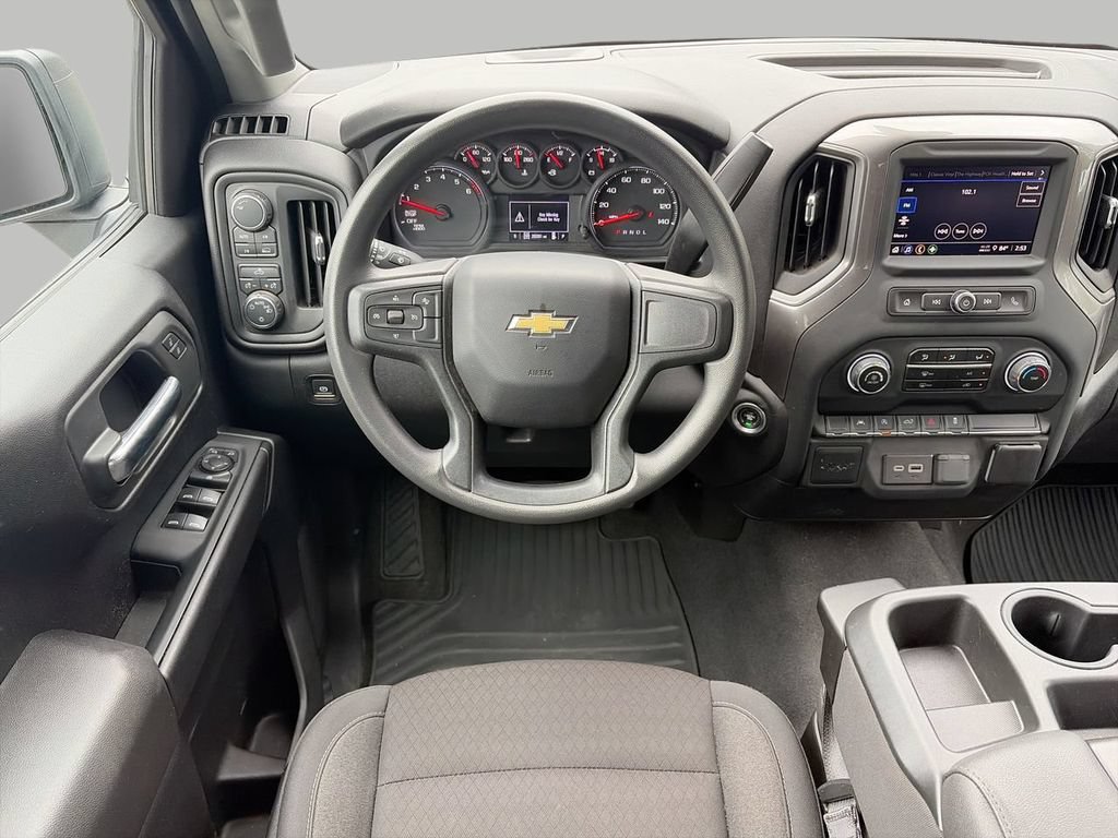 Used 2024 Chevrolet Silverado 1500 Custom w/ Turbomax Blackout Package AWD/4WD image 10