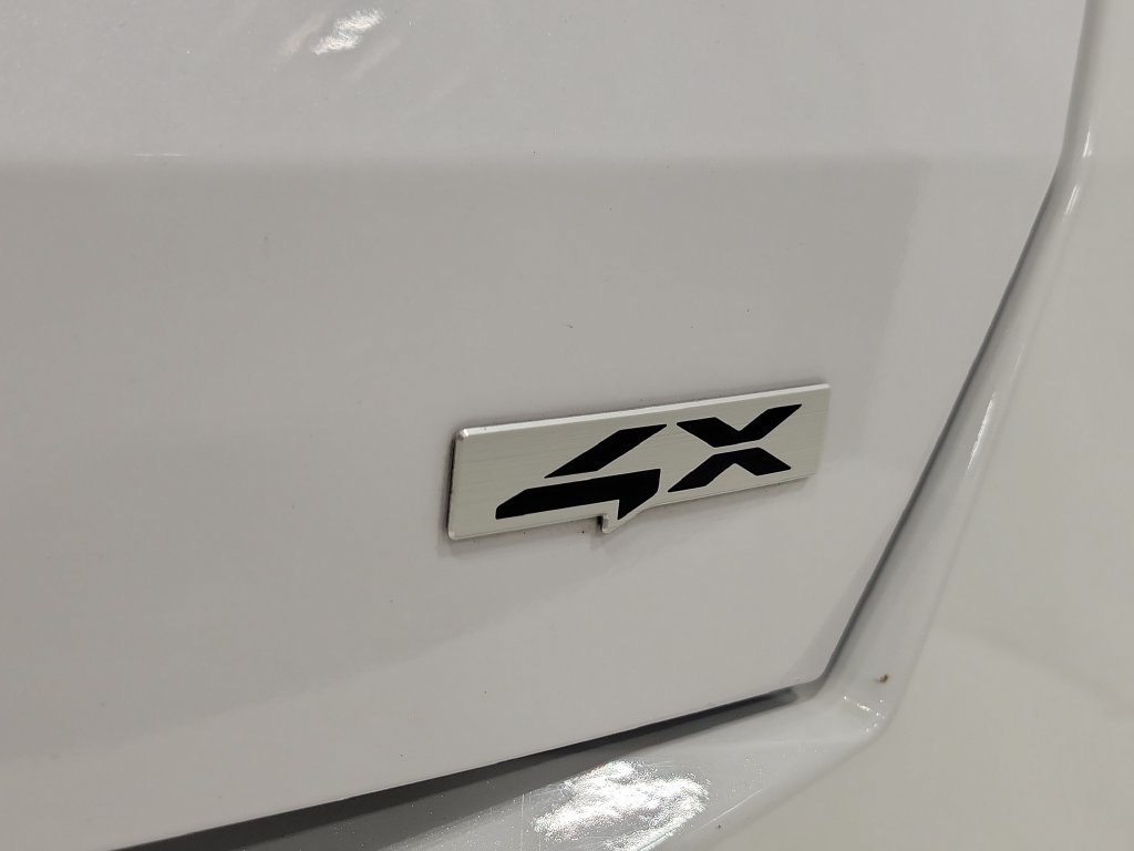 Used 2024 Kia Sorento S AWD/4WD image 7