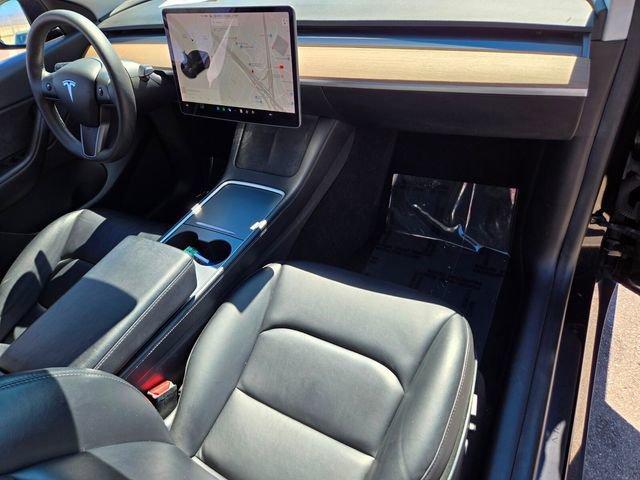 Used 2021 Tesla Model Y Long Range image 22