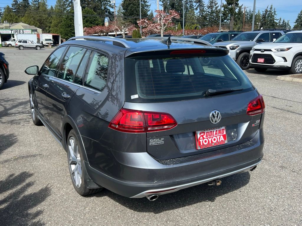 Used 2017 Volkswagen Golf Alltrack SEL AWD/4WD image 9
