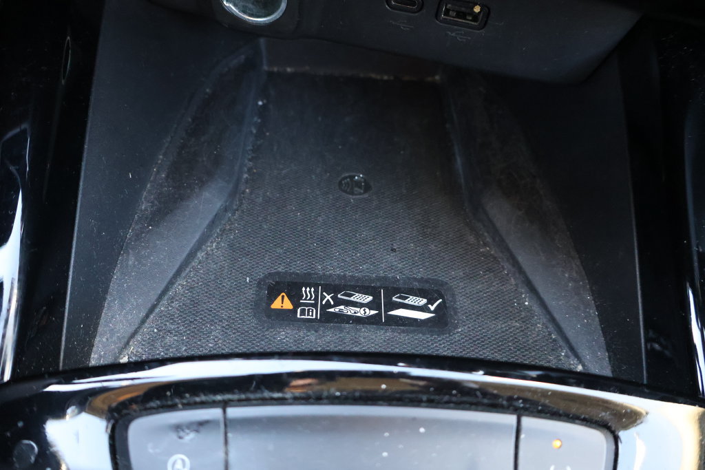 Used 2024 Chevrolet Trax ACTIV w/ Sunroof Package FWD image 28