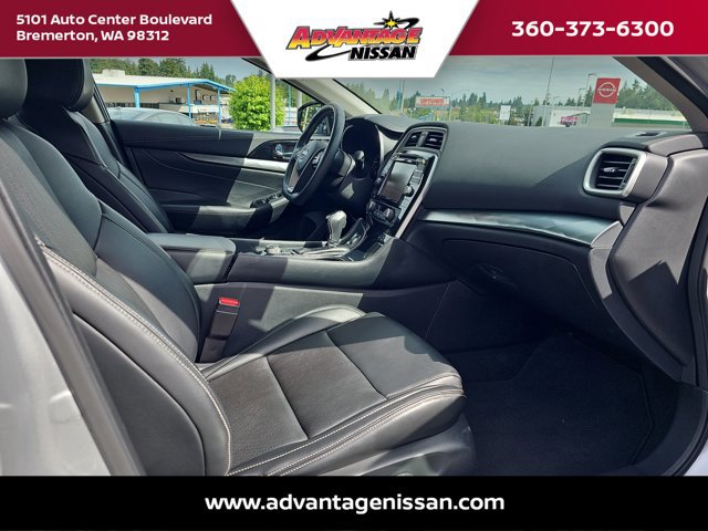 Used 2023 Nissan Maxima SV w/ Floor Mat Group image 25