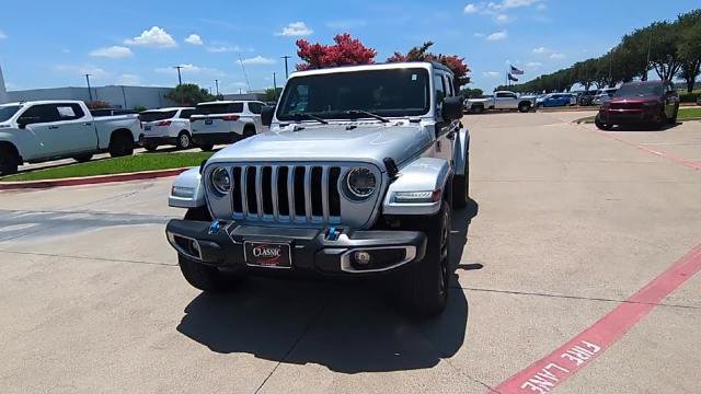 Used 2023 Jeep Wrangler Unlimited Sahara AWD/4WD image 35