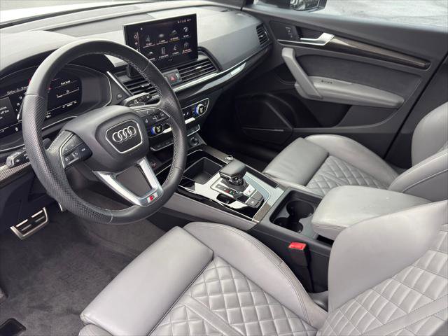 Certified 2023 Audi SQ5 Premium Plus w/ Premium Plus Package AWD/4WD image 10