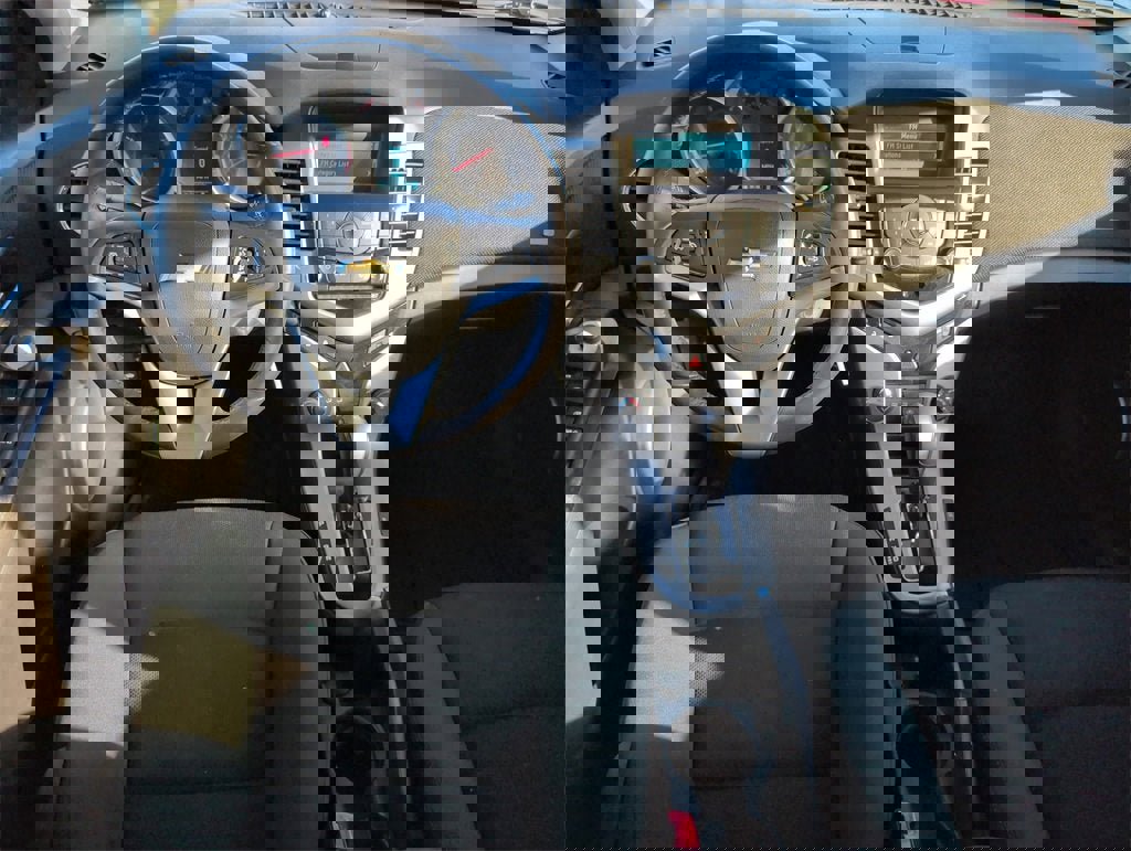 Used 2012 Chevrolet Cruze LT image 23