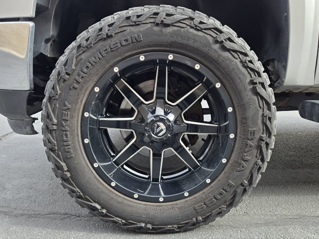 Used 2014 GMC Sierra 2500 SLT w/ Suspension Package, Off-Road image 14