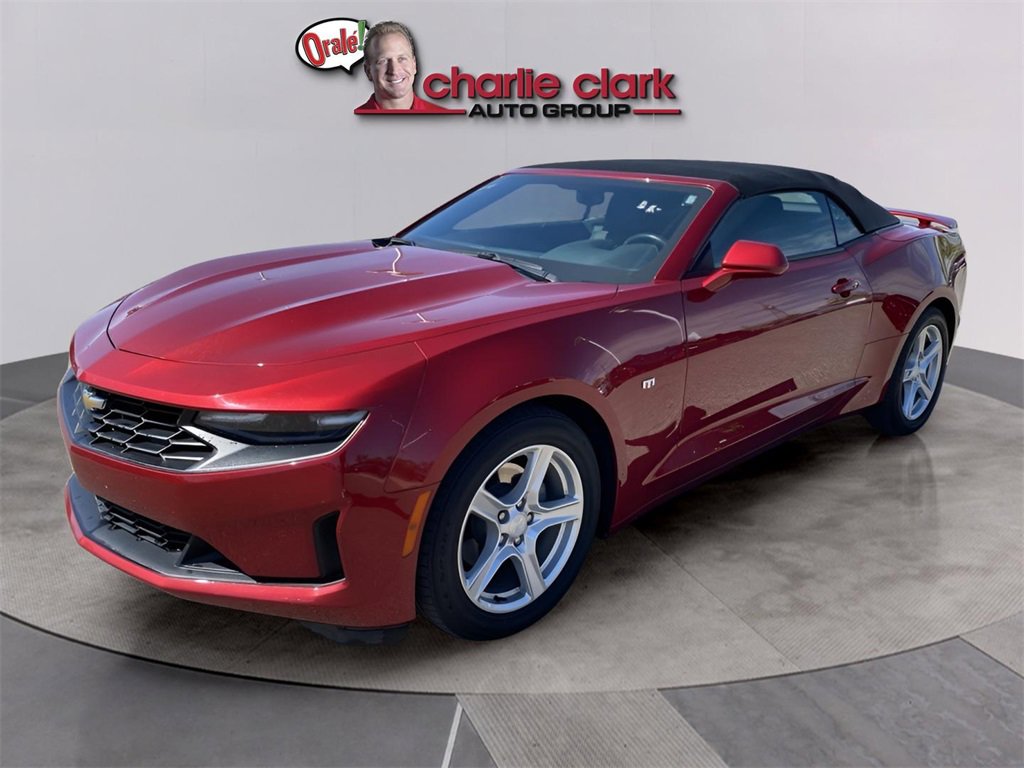 Used 2023 Chevrolet Camaro LT image 2