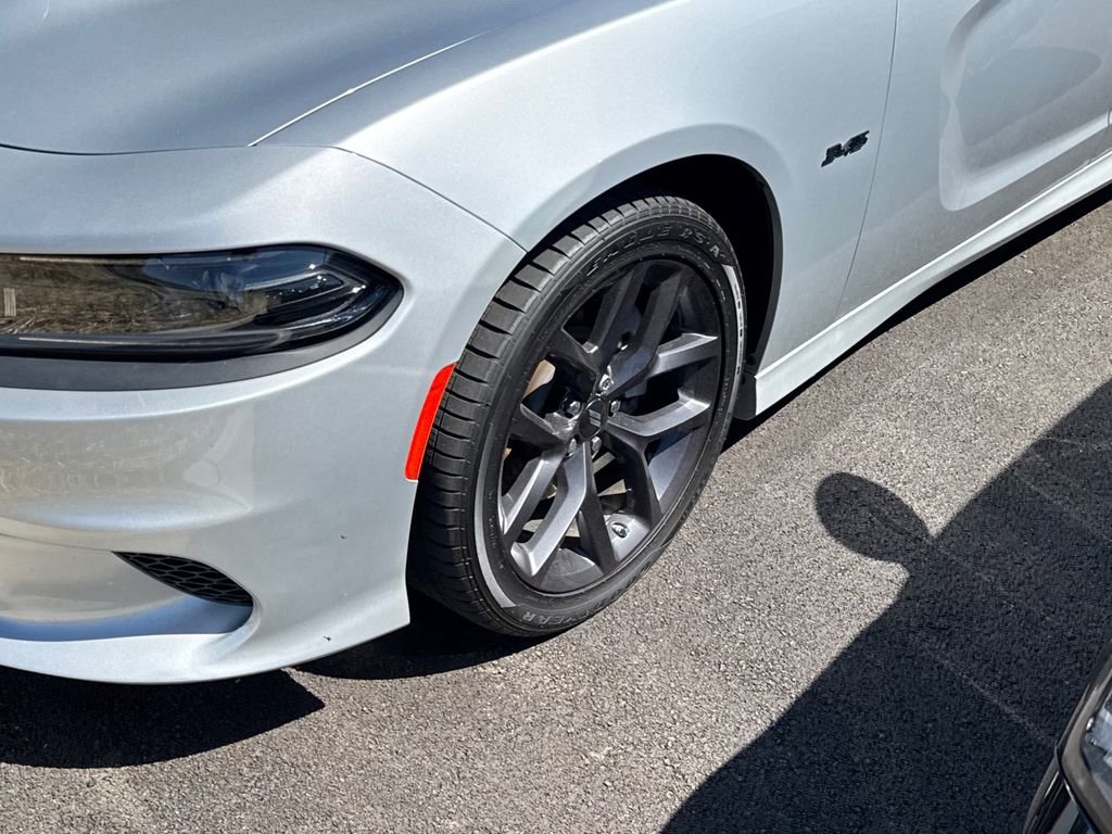 Used 2023 Dodge Charger R/T w/ Blacktop Package RWD image 3