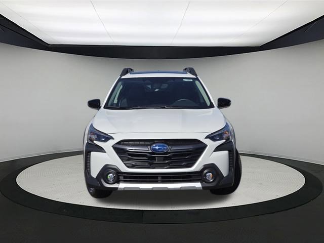 New 2025 Subaru Outback Limited image 2